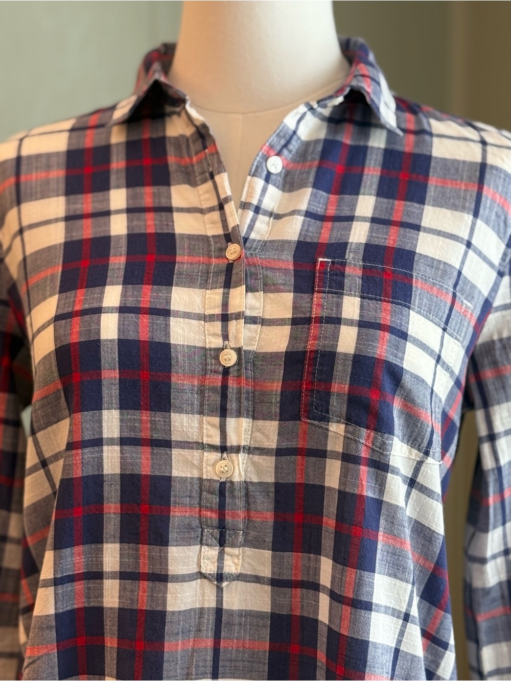 J. Crew Women’s Plaid Long-Sleeve Half Button-Down Popover Size XS 100% Cotton